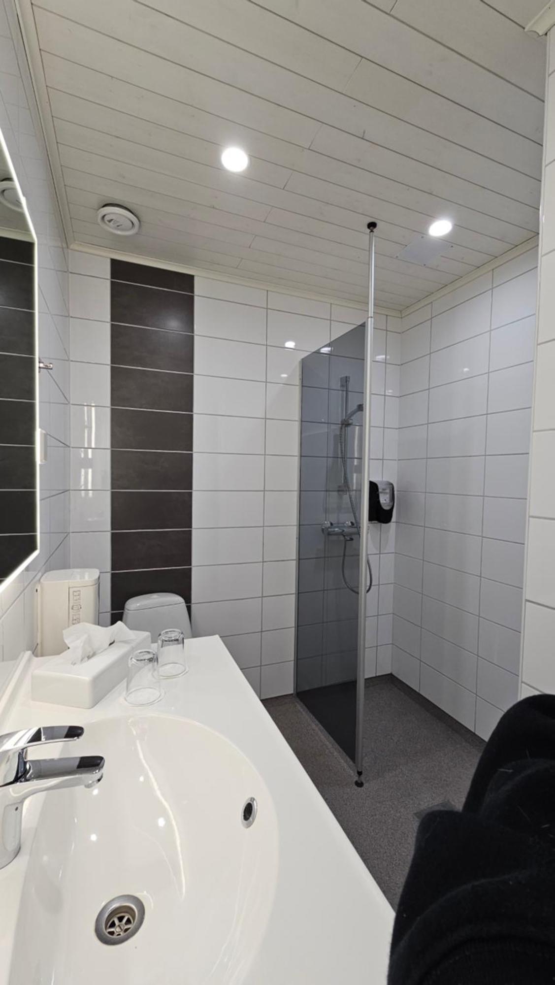 Samantta Hotel & Restaurant Haukipudas Ngoại thất bức ảnh